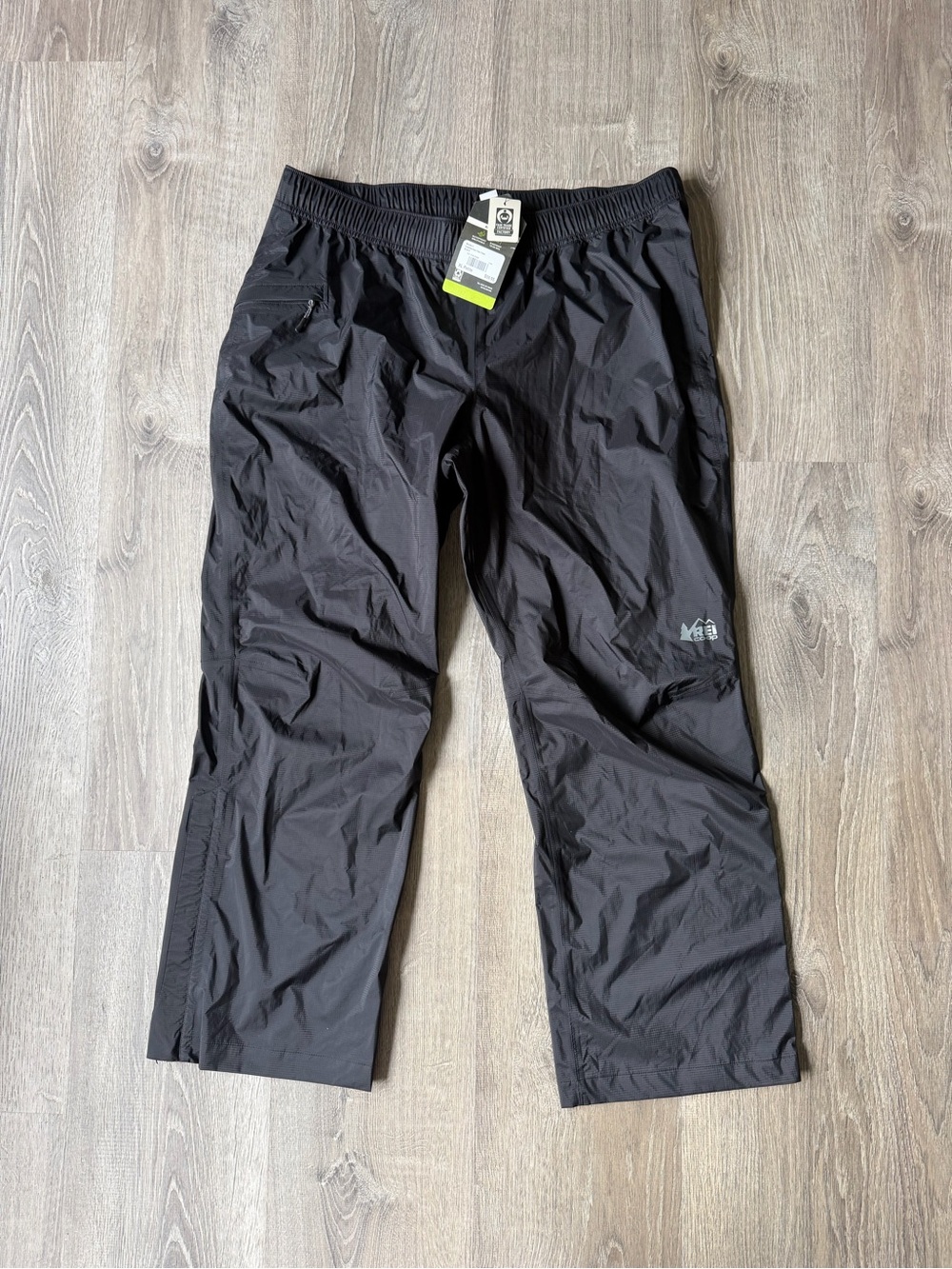 Brand new with tags REI Essential Rain Pants
